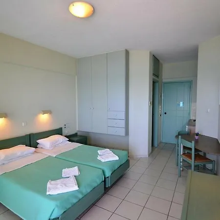 Lefkoniko Ostria Hotel