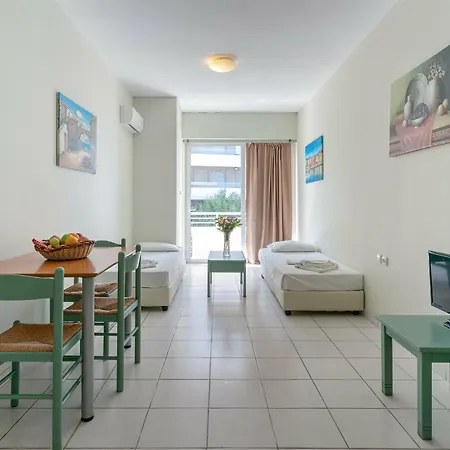 Lefkoniko Ostria Hotel 3*